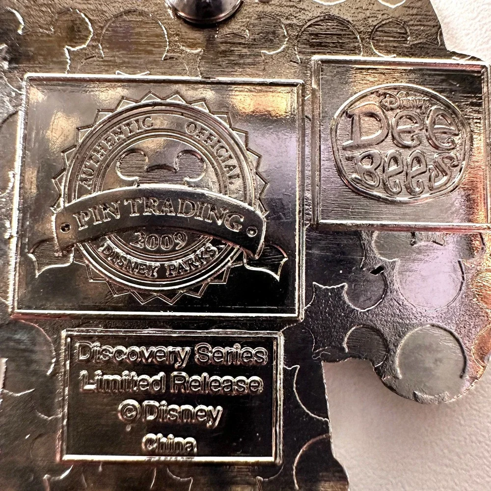 Disney Pin Dee Bees Discovery Series Patchee Pirate PP73350 Limited Release WDW‎
